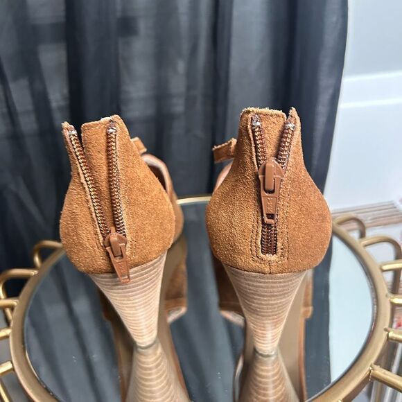 Seychelles Perforated Suede Sandals - Picture 5 of 6